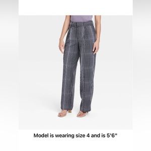 Women's High-Rise Relaxed Fit Straight
Belted Trousers - A New Day Gray Plaid